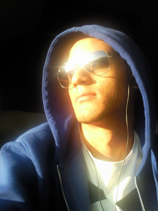 moi jonathan 23ans membre des mirabilia celibataire et vivant dans le 77